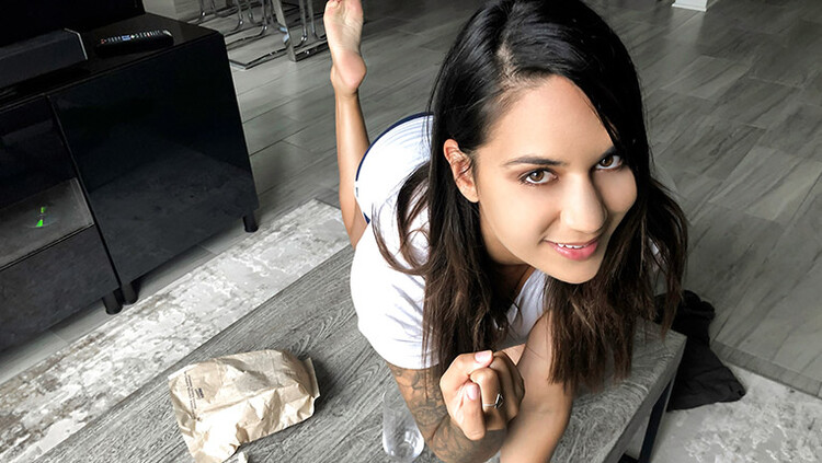 Alexis Zara – Stimulus